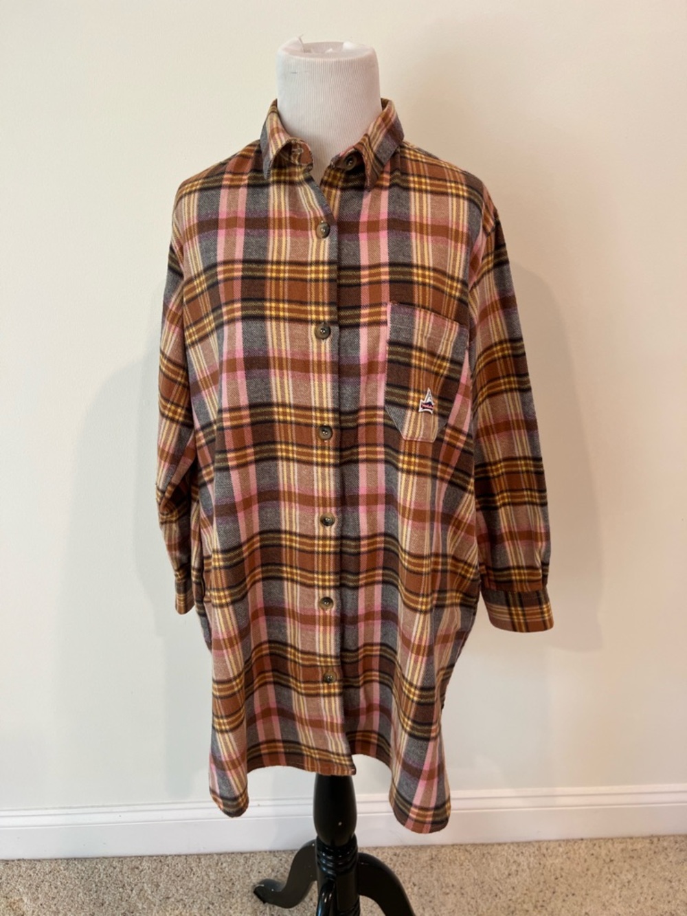 Holubar Pink and Brown Soft Flannel Button Down Shacket Womens Sz Medium